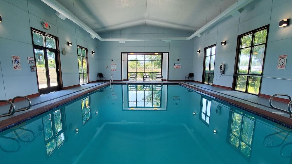 Rogue Regency Inn & Suites Medford Eksteriør bilde